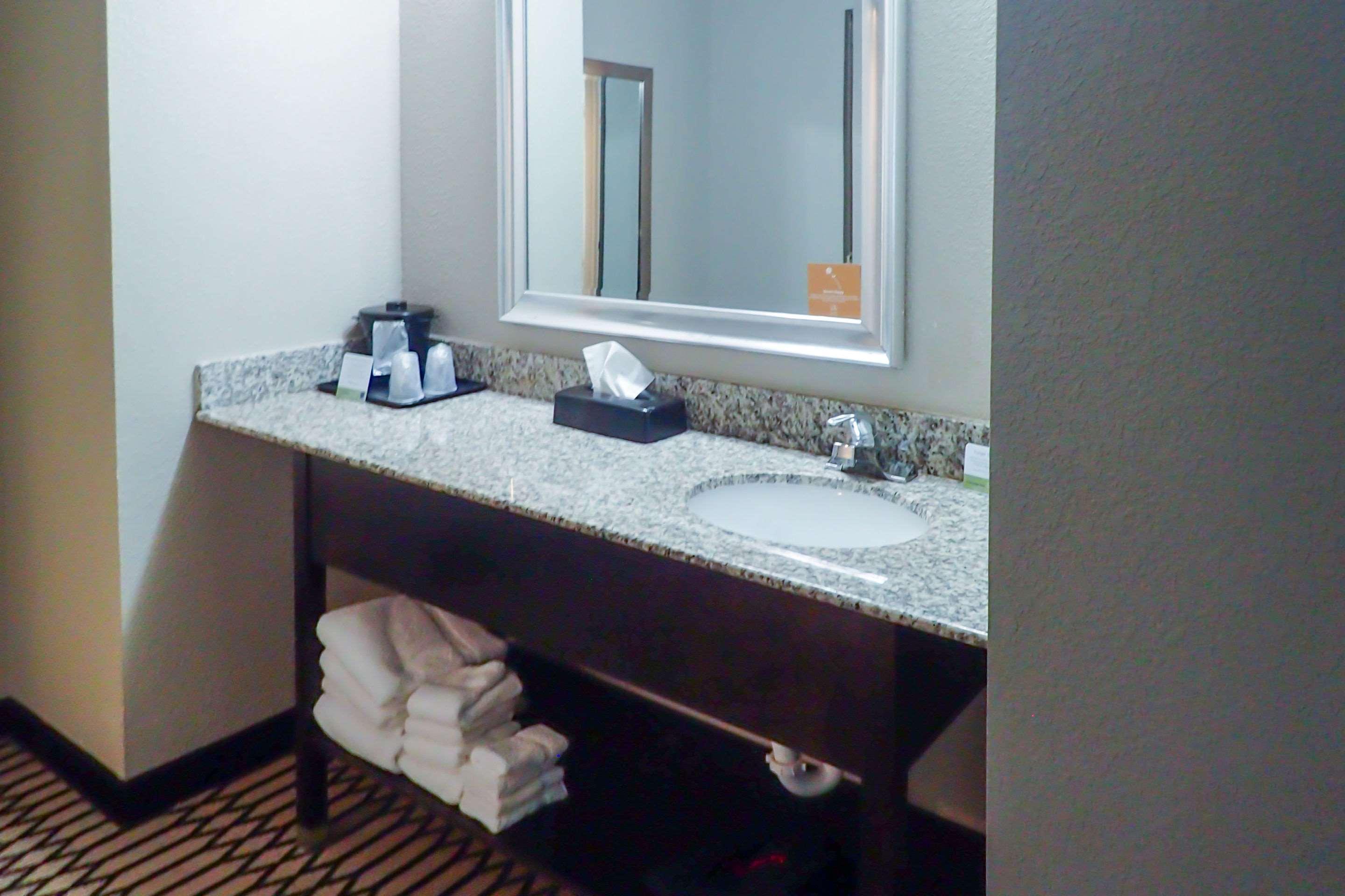 Sleep & Bwi Airport Hotel Brooklyn Park